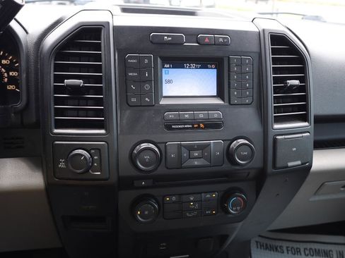 Used 2018 Ford F150 XL w/ Equipment Group 101A Mid AWD/4WD image 9