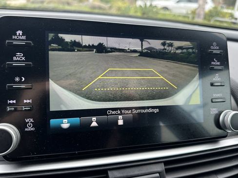 Used 2018 Honda Accord Sport image 20