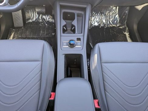 New 2026 Volkswagen Tiguan SE image 21