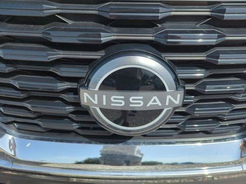 Certified 2023 Nissan Rogue S FWD image 5