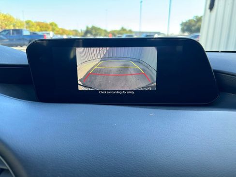 Used 2023 MAZDA MAZDA3 s image 24