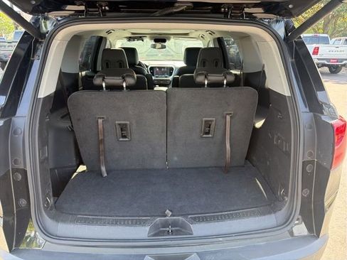 Used 2019 GMC Acadia SLT image 14
