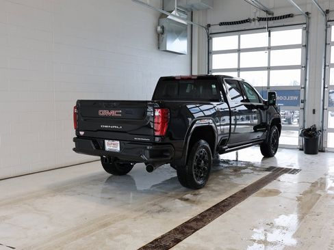 New 2026 GMC Sierra 3500 Denali w/ Denali Reserve Package image 3