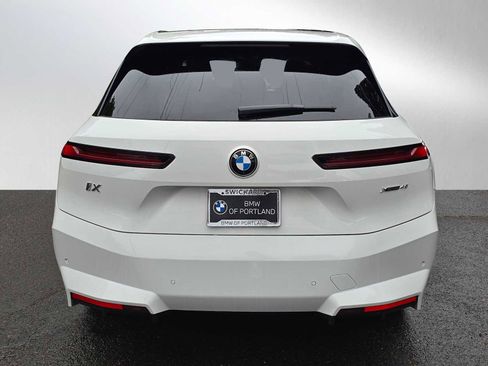 Used 2026 BMW iX xDrive45 AWD/4WD image 5