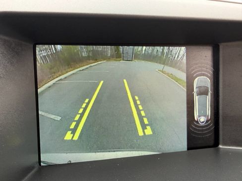 Used 2016 Volvo XC60 T5 Premier w/ Proximity Package image 24