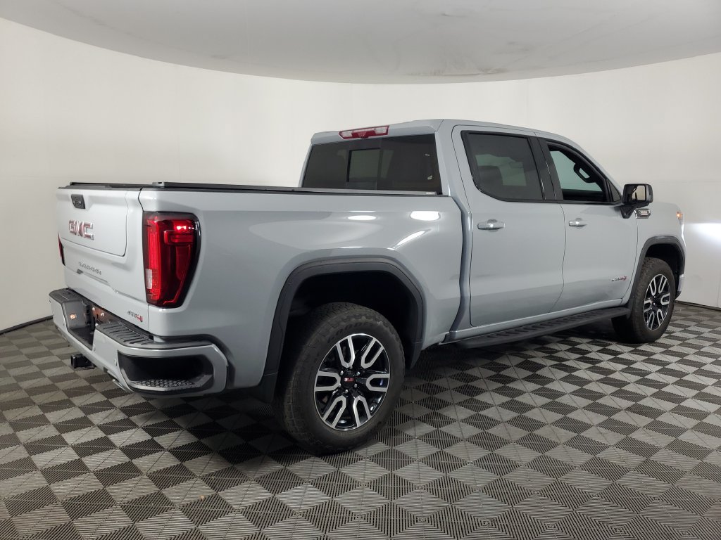 Certified 2024 GMC Sierra 1500 AT4 w/ Technology Package AWD/4WD image 4