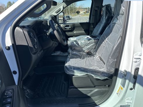 New 2026 Chevrolet Silverado 2500 W/T w/ WT Convenience Package AWD/4WD image 12