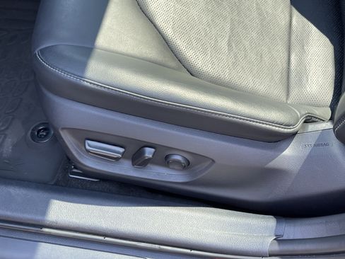 Certified 2022 Toyota Camry XSE FWD image 17