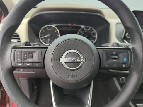 Certified 2023 Nissan Rogue SV FWD image 39