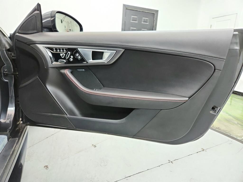 Used 2017 Jaguar F-TYPE S AWD/4WD image 26