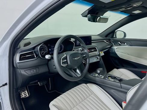 Certified 2026 Genesis G70 3.3T Sport Prestige RWD image 9