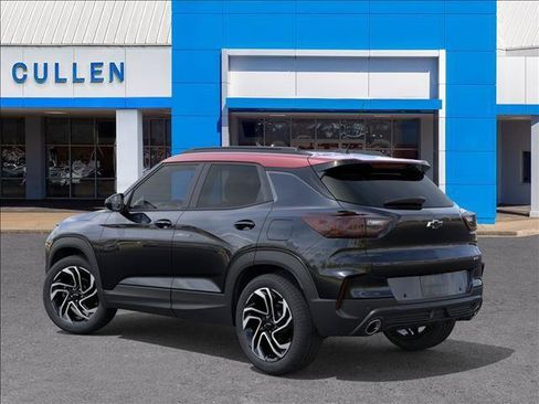 New 2026 Chevrolet TrailBlazer RS w/ Driver Confidence Package FWD image 3