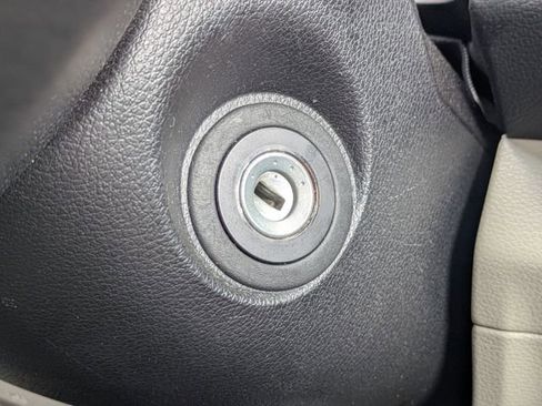 Used 2023 Kia Soul LX w/ Option Group 015 FWD image 30