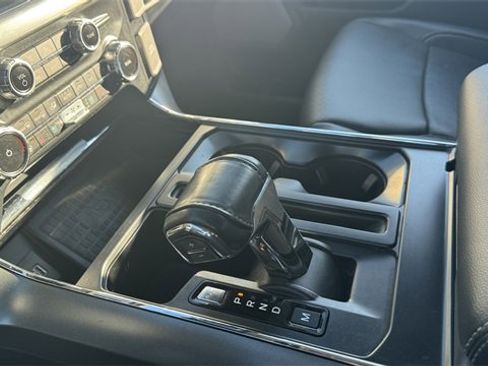 Used 2022 Ford F150 Lariat w/ Equipment Group 502A High image 30