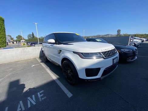Used 2019 Land Rover Range Rover Sport HSE AWD/4WD image 12