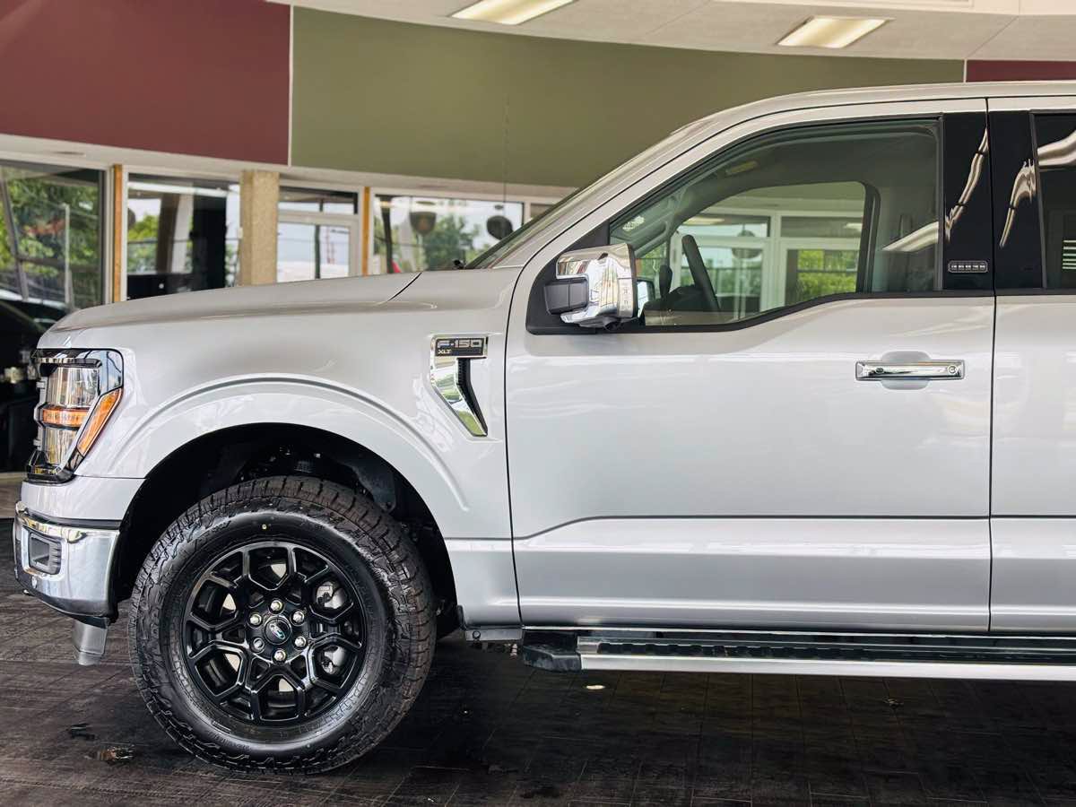 Used 2025 Ford F150 XLT w/ Equipment Group 302A MID AWD/4WD image 16