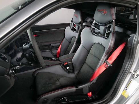 Certified 2023 Porsche 718 Cayman GT4 RS RWD image 5