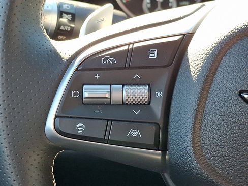 Certified 2025 Genesis G70 3.3T Advanced image 22