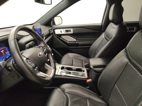 Used 2021 Ford Explorer ST w/ Equipment Group 401A image 17