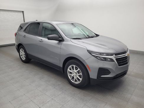 Used 2023 Chevrolet Equinox LS w/ LPO, Cargo Package FWD image 11