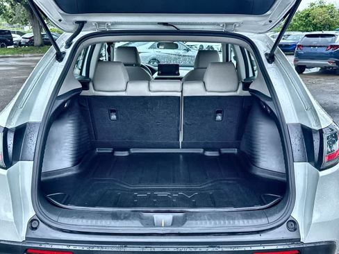Used 2024 Honda HR-V LX image 25