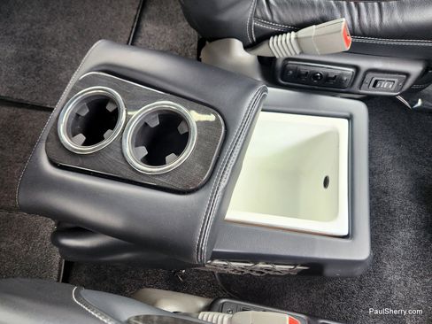 Used 2023 Chevrolet Express 2500 image 45