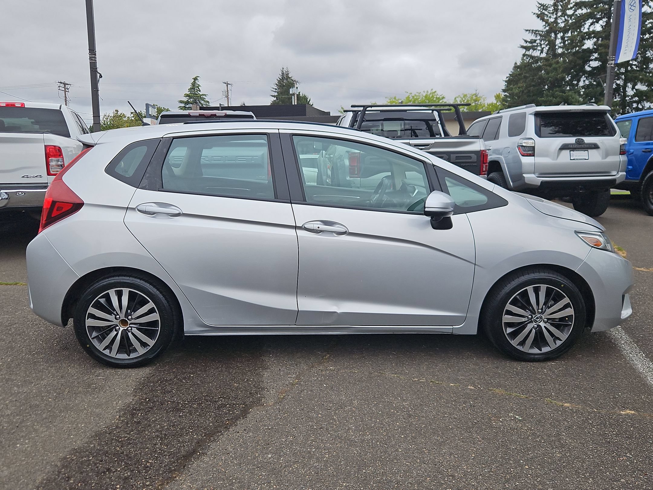 Used 2015 Honda Fit EX image 6
