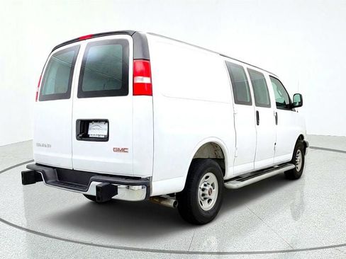 Used 2025 GMC Savana 2500 w/ Driver Convenience Package RWD image 5