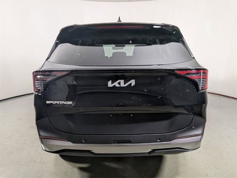 New 2026 Kia Sportage EX w/ EX Panorama Roof Package image 6