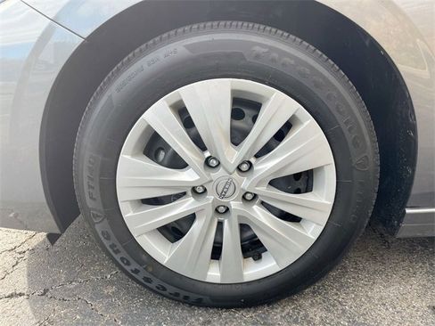 Used 2024 Nissan Sentra S image 30