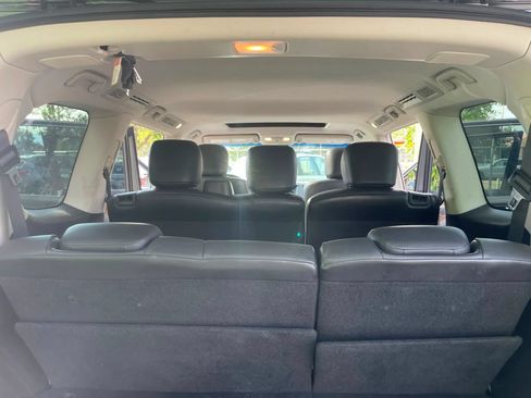 Used 2015 INFINITI QX80 4WD w/ Driver's Assistance Package image 28