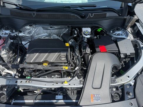 New 2026 Chevrolet Trax LT FWD image 30