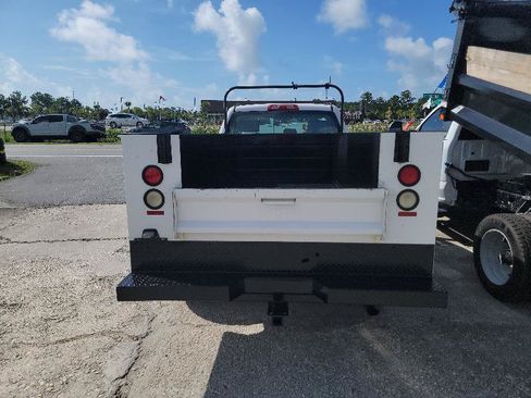 Used 2015 Chevrolet Silverado 2500 W/T RWD image 6
