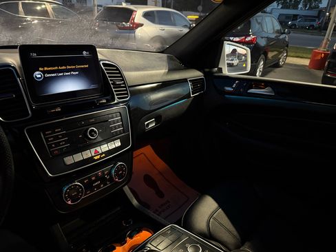 Used 2018 Mercedes-Benz GLE 350 4MATIC image 11