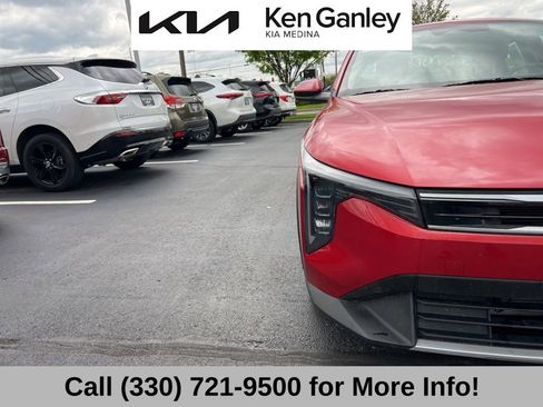 Certified 2025 Kia K4 EX FWD image 17