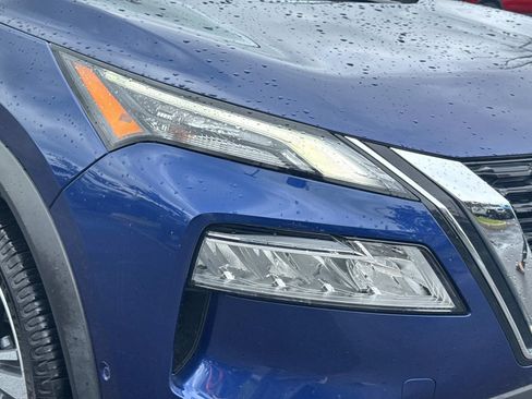 Used 2022 Nissan Rogue SL w/ SL Premium Package FWD image 13