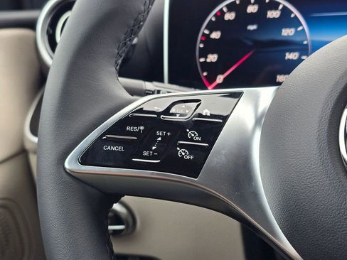 New 2026 Mercedes-Benz GLC 300 4MATIC image 30