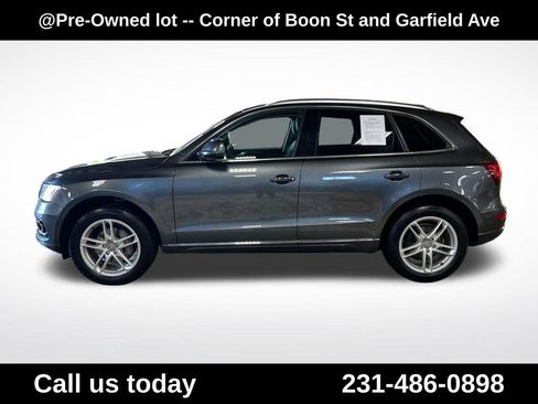 Used 2016 Audi Q5 2.0T Premium Plus AWD/4WD image 2