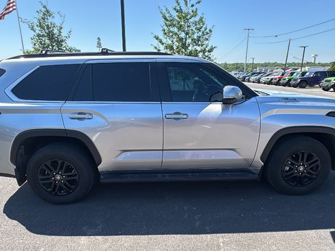Used 2025 Toyota Sequoia SR5 w/ SR5 Premium Package RWD image 4