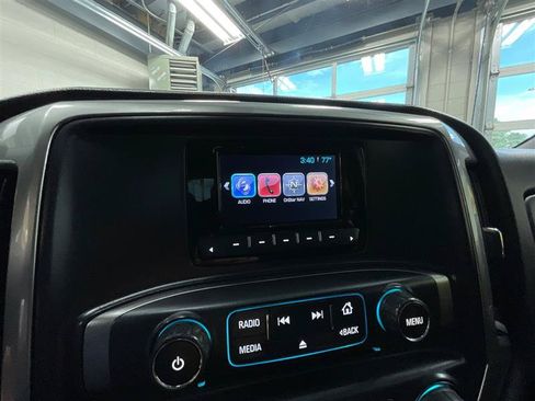 Used 2015 Chevrolet Silverado 1500 LT RWD image 16