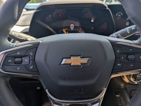 Used 2024 Chevrolet TrailBlazer LT w/ Convenience Package AWD/4WD image 24