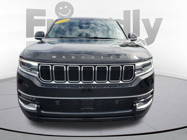 Used 2025 Jeep Wagoneer 4WD image 8