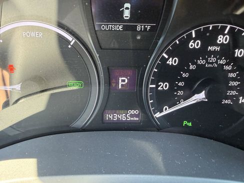 Used 2015 Lexus RX 450h AWD w/ Luxury Package image 31