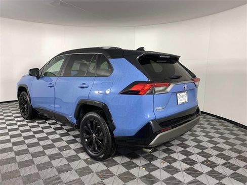 Used 2022 Toyota RAV4 XSE image 6