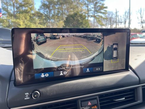 New 2026 Honda Pilot Black Edition image 9