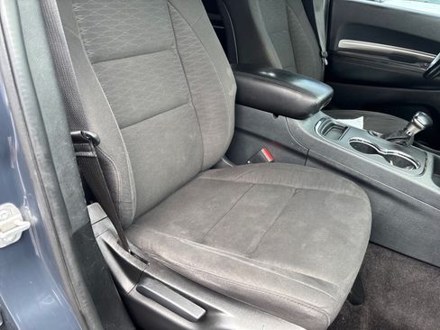 Used 2018 Dodge Durango SXT w/ Trailer Tow Group IV AWD/4WD image 14