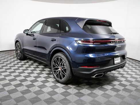 New 2026 Porsche Cayenne image 3