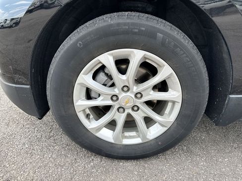 Used 2020 Chevrolet Equinox LS image 6