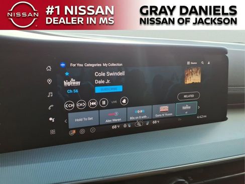 Certified 2025 Nissan Murano Platinum w/ Cargo Package image 18