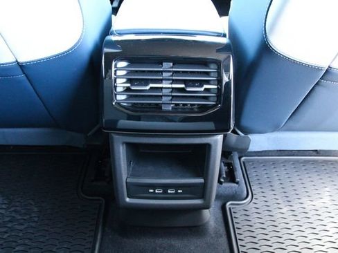 New 2025 Volkswagen ID.4 Pro S image 24